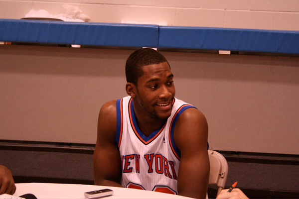 九游彩票 -纽约尼克斯训练开放日;赛后迎来里程碑引欢呼;国王杯在即;细节决定成败的简单介绍