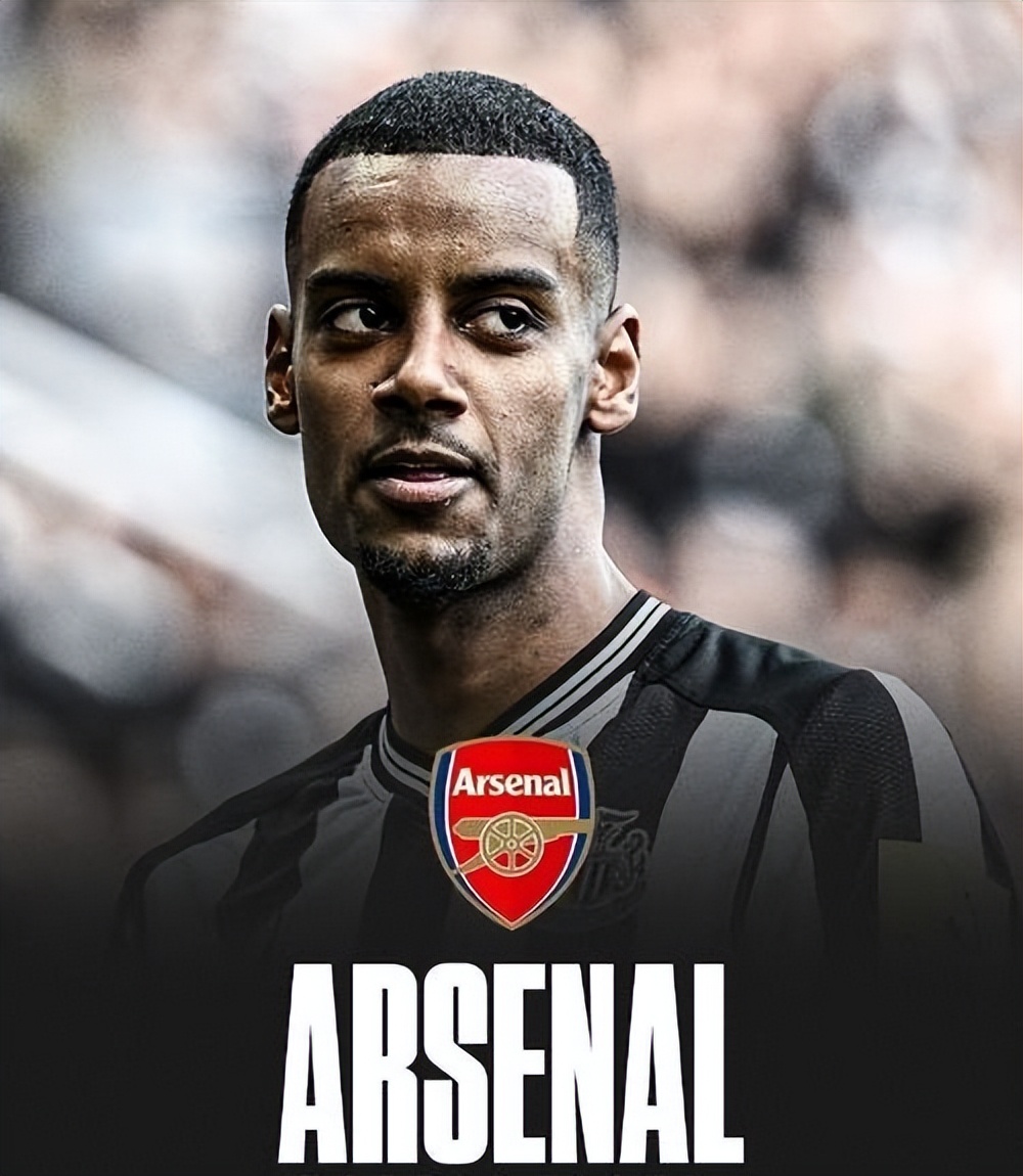 九游体育 -纽卡斯尔训练开放日,今夜官宣签约引欢呼,欧联在即,控场能力受关注(纽卡斯尔联官网足球俱乐部官网)