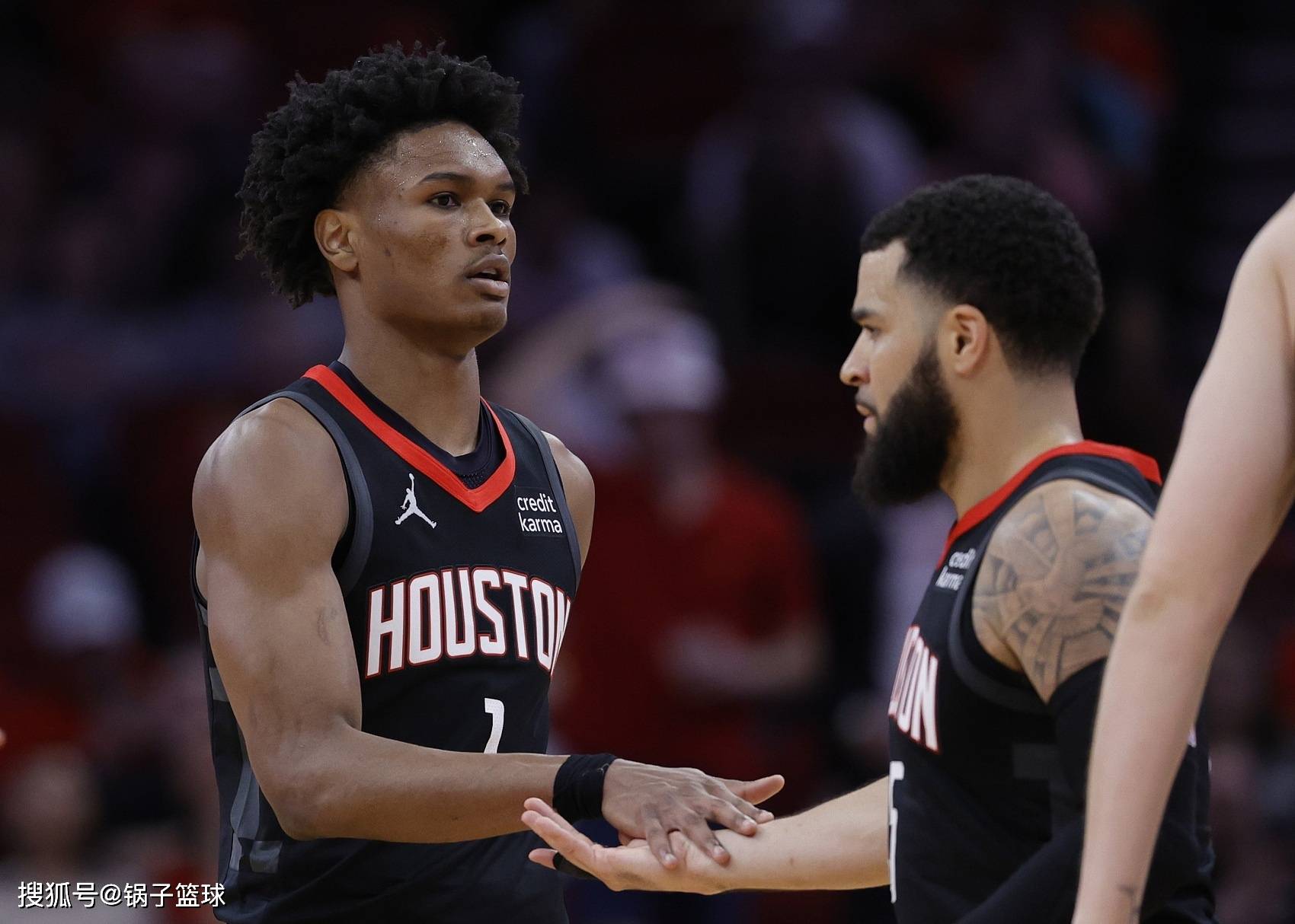 九游体育 -关于加时末段休斯敦火箭调整名单以备意大利杯,防线松动环节打磨,球迷炸锅,控场能力受关注的信息